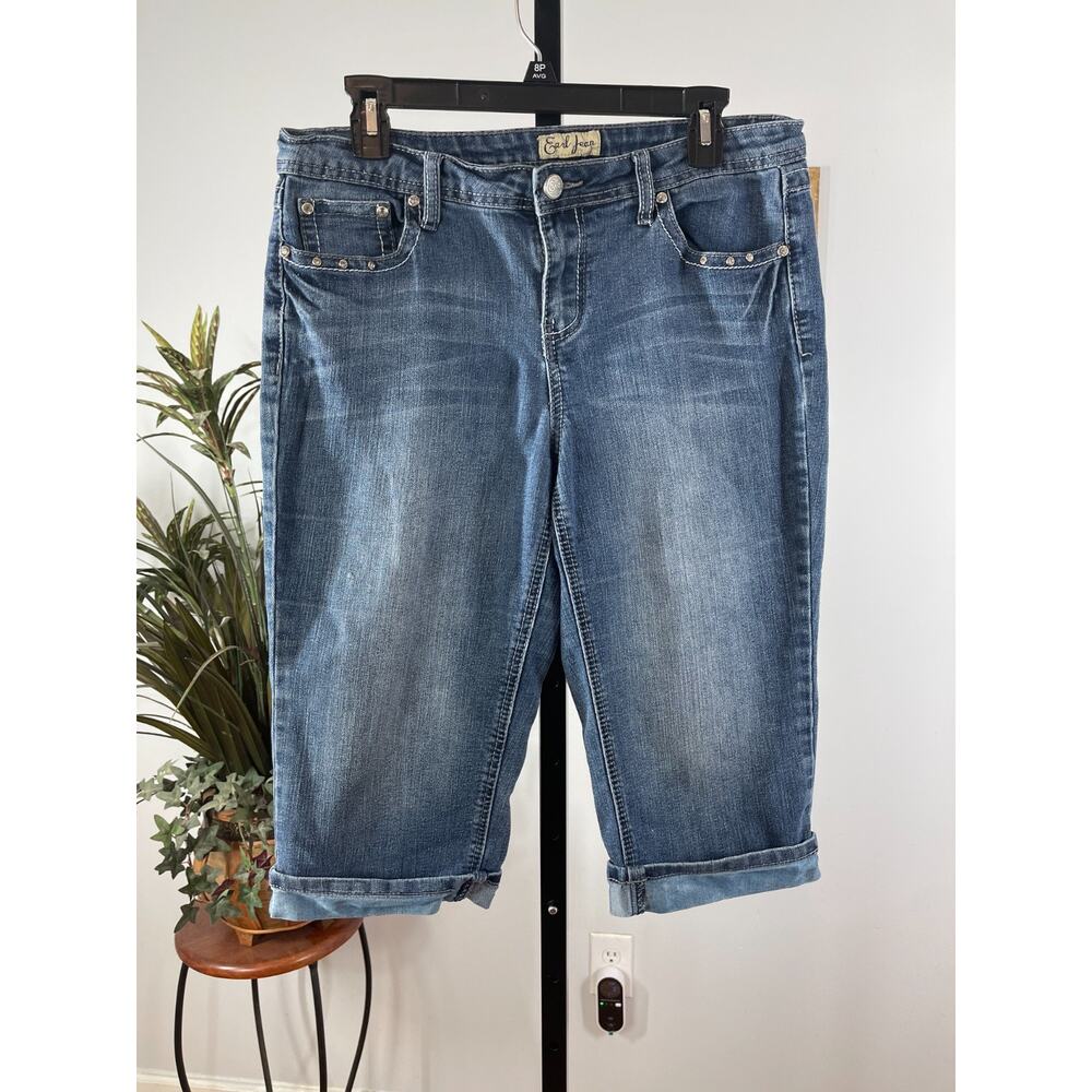 Earl Jean Capri Jeans Womens Size 12 Blue Denim Rhinestone Detail Y2K Bling Core